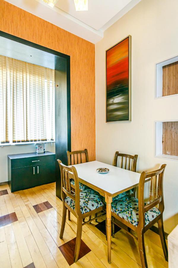 Lovely Sweet Apartment Baky Esterno foto