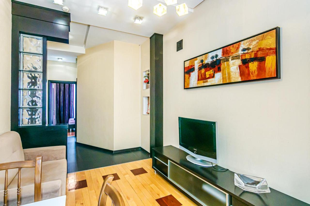 Lovely Sweet Apartment Baky Esterno foto